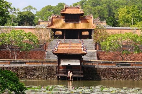 Tour Du Lịch Hà Nội - Đà Nẵng - Huế - Động Phong Nha 3 Ngày 2 Đêm